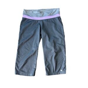 Champion Women's Dark/Light Grey Sweatpants Size Small Cropped
